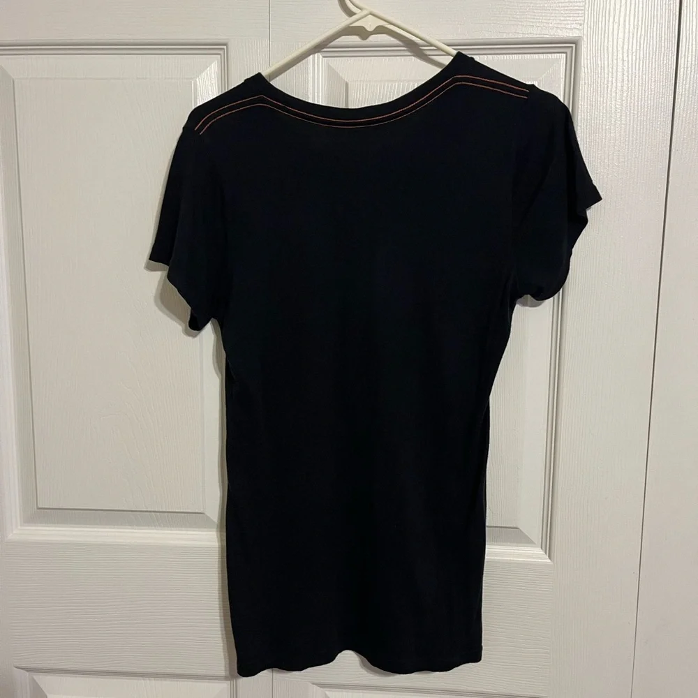 Miss Me Black Tee with Red Heart - I love Miss Me - Picture 2 of 9